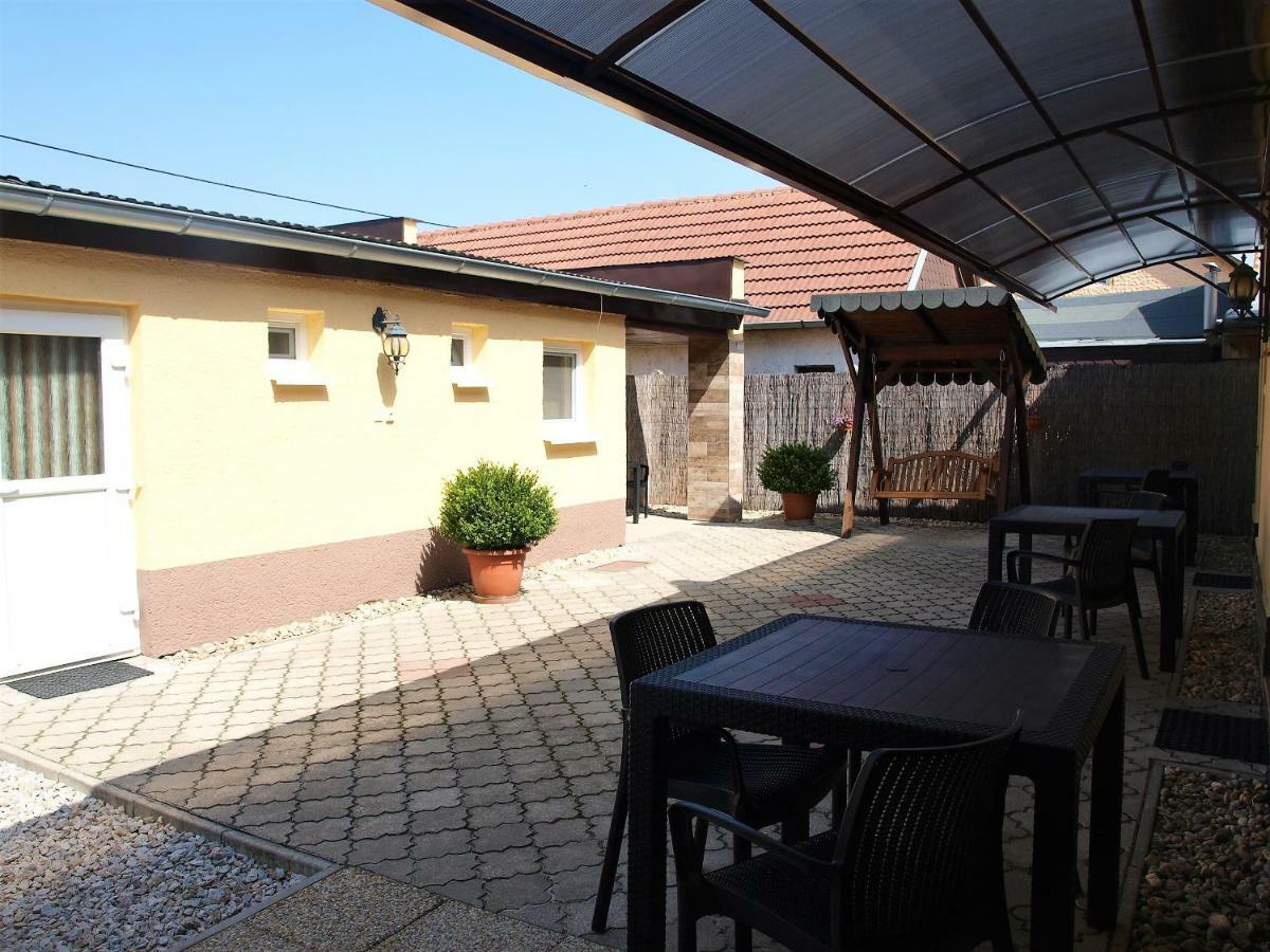 Apartmany Judita Kissova Veľký Meder Buitenkant foto